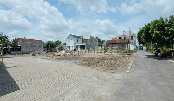 Prambanan Land Ready for AJB Near Jogja-Solo Road