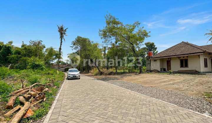 SHM Land in Kalasan, Sleman - Near Tugu Batu Selomartani