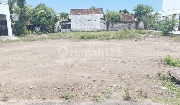Tanah Kavling Strategis di Pusat Wisata Candi Prambanan Tanah Kavling Strategis di Pusat Wisata Candi Prambanan