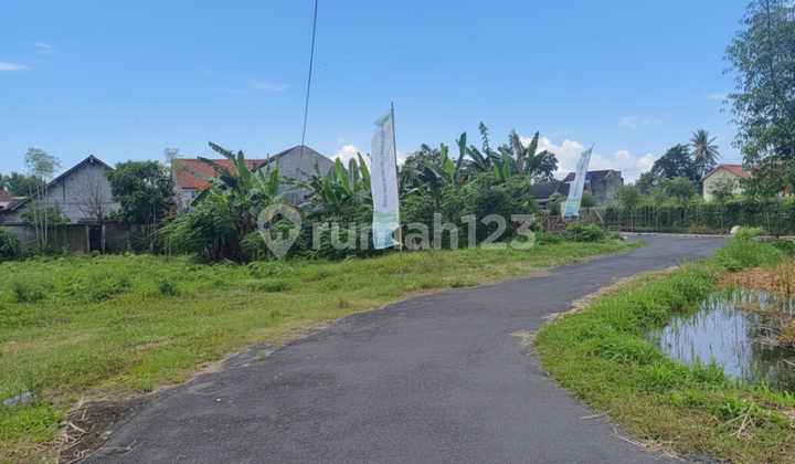 Tanah Sleman Timur, 50 Meter Dari Jalan Raya Tanah Sleman Timur, 50 Meter Dari Jalan Raya