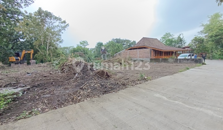 Pandanaran Land Yogyakarta, 5 Minutes to UII Jl. Kaliurang Pandanaran Land Yogyakarta, 5 Minutes to UII Jl. Kaliurang