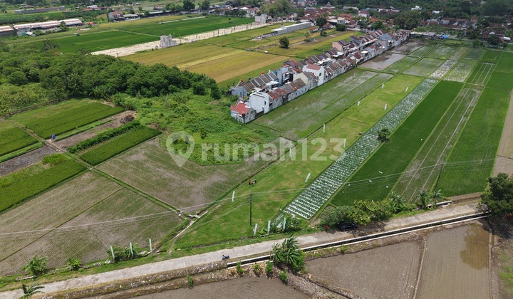 Golden Land West Sleman, 10 Minutes to Jogja City Center Golden Land West Sleman, 10 Minutes to Jogja City Center