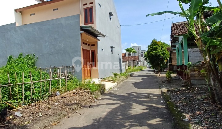 Dekat Jalan Raya Solo Jogja tanah Jogja SHM Ready