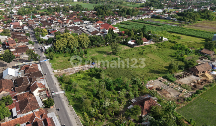 Tanah Banguntapan Strategis Mangku Jalan Raya