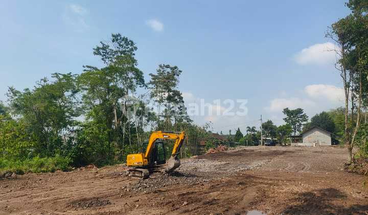 Land in Jangkang Ready for Deed of Sale, 5 Minutes to Mitra Paramedika Hospital.