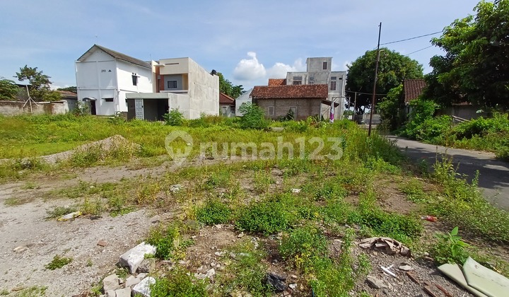 Sleman Area, Jogja Solo Road, Close to Adisucipto Airport. Sleman Area, Jogja Solo Road, Close to Adisucipto Airport.