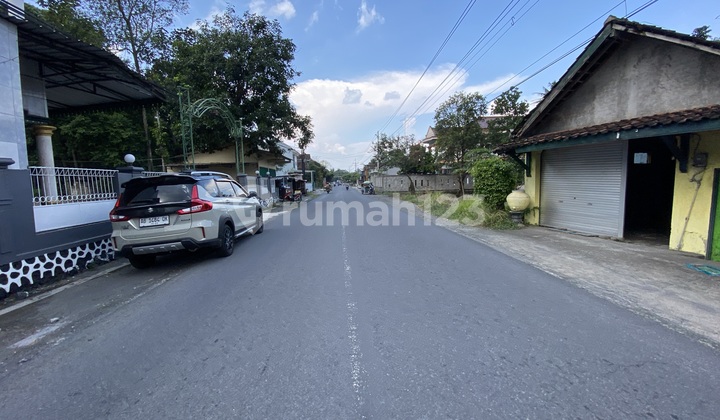5 Minutes to Jangkang Market, Near Jl Kaliurang, SHM Ready, AJB Prepared
