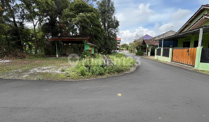 Tanah SHM Pekarangan, Cocok Usaha & Hunian, 7 Menit Polda Jogja Tanah SHM Pekarangan, Cocok Usaha & Hunian, 7 Menit Polda Jogja