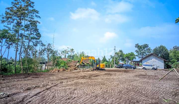 SHM around 1 Million/m²,  Jl. Watugendong & Jl. Pakem-Turi