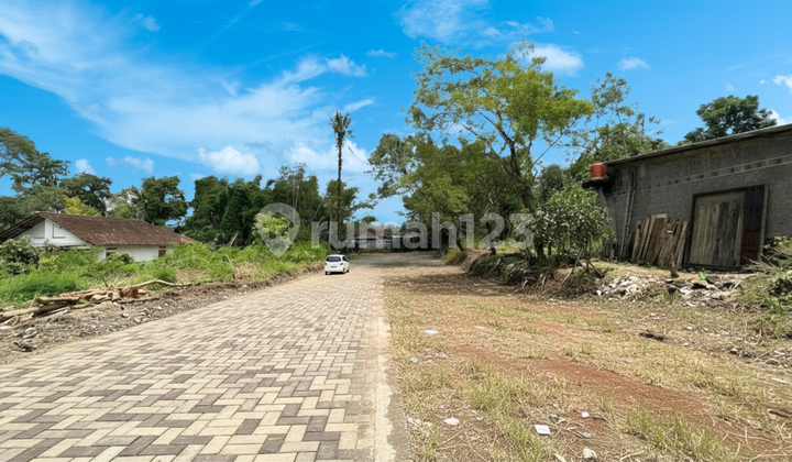 Purwomartani Land SHM 500 Meters Gas Station Selomartani
