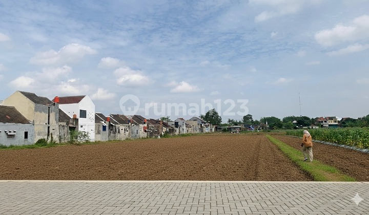 Tanah Murah Sleman Barat, 1 KM ke Tugu Jogja