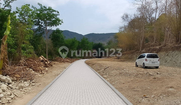 Villa Lot Hook Position Natural View