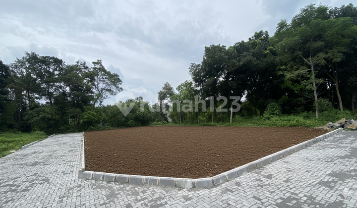 Land Near the Jogja Pmd Hall & Prambanan Temple Area