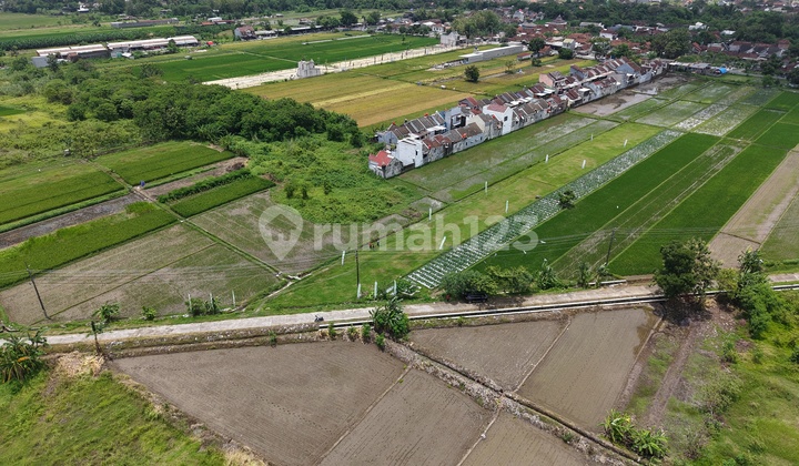 Tanah Strategis Ringroad Barat Dekat Fasilitas Umum dan Kampus Tanah Strategis Ringroad Barat Dekat Fasilitas Umum dan Kampus