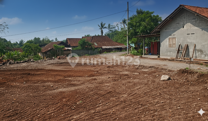 Tanah Ideal untuk Hunian di Sleman, 10 Menit ke Uii