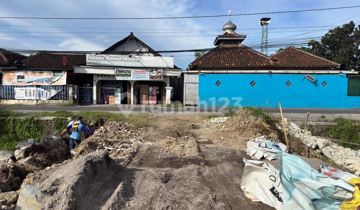 Lahan Usaha di Kawasan Pengembangan Banguntapan