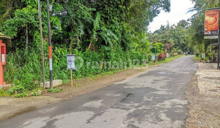 Quiet Location, Easy Access, near SMAN 1 Seyegan Quiet Location, Easy Access, near SMAN 1 Seyegan