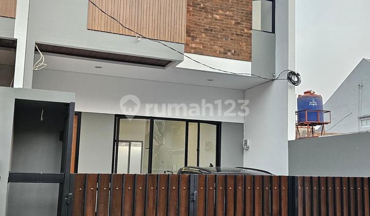 Rumah Murah Lux di Cluster Housing 1, Pondok Gede,Kota Bekasi Rumah Murah Lux di Cluster Housing 1, Pondok Gede,Kota Bekasi