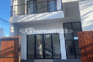 Villa Ini Berawa Kuta Utara Bangunan Bagus 