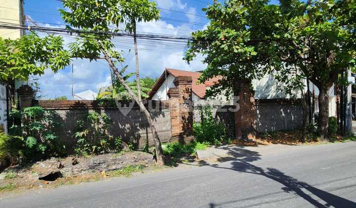 Premium Land for Sale 10.85 Are in Bumbak Umalas, Beside the Main Road, Highly Strategic
