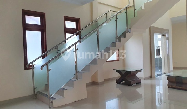 Dijual Kantor & Rumah Tinggal Berlokasi Dijalan Suli, Denpsar 2