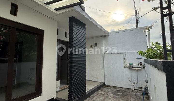 Dijual Rumah Jalan Gunung Anthena Padang Sumbu Klod Murah 2