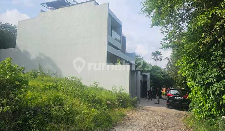 Land for Sale at Puri Tangi Street Near Komplet Airis Ungasan