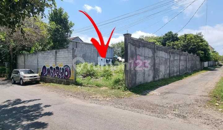 For Sale Land located on Main Road Gunung Payung Kutuh, South Kuta. The property is already fenced.
