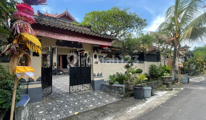 Dijualcepat Rumah Lantai 2Lokasi Bypas Kediri Kota Tabanan Bali Dijualcepat Rumah Lantai 2Lokasi Bypas Kediri Kota Tabanan Bali