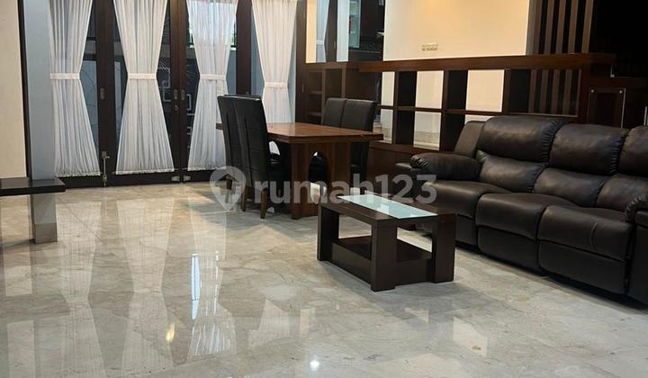 Disewakan Rumah Full Furnished Gading Serpong