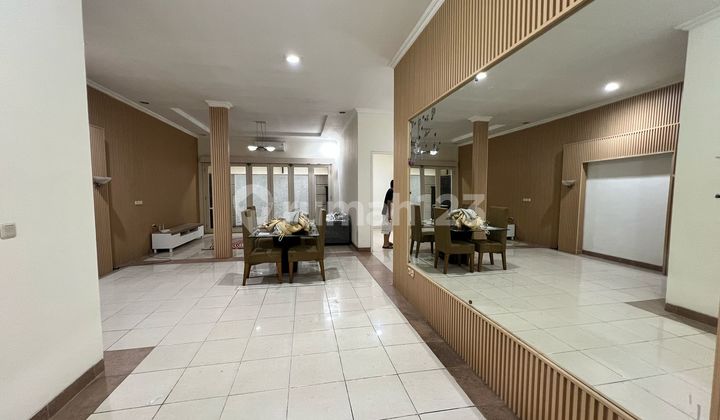 Disewakan Rumah 4 Kamar Dicluster Gading Serpong