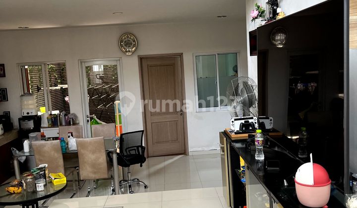 For Sale: Sector 1 E House, Semi-Furnished Minimalist House 2