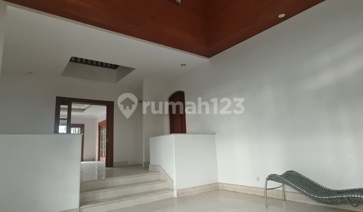 Dijual Rumah Taman Golf Lippo Karawaci Central View Golf 2