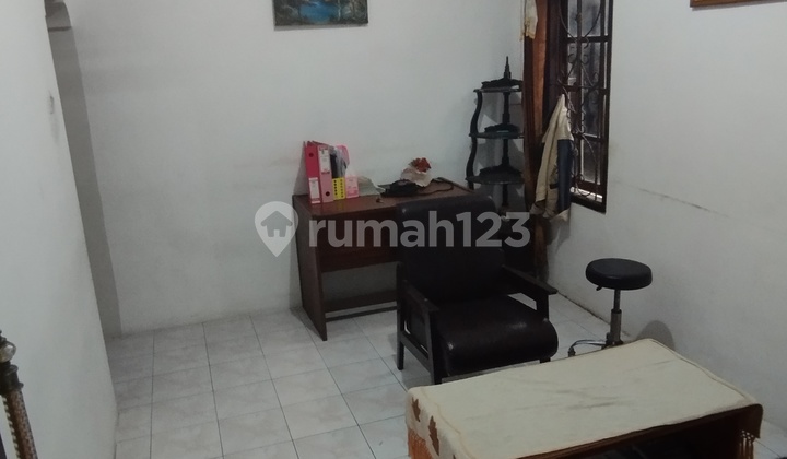 Rumah 1 Lantai 8 Menit ke Rs Colombia Bn 2