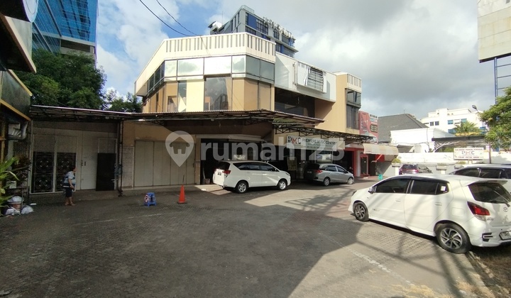 Rumah 3 Lantai Dekat Ciputra Mall Simpang Lima Bn 1