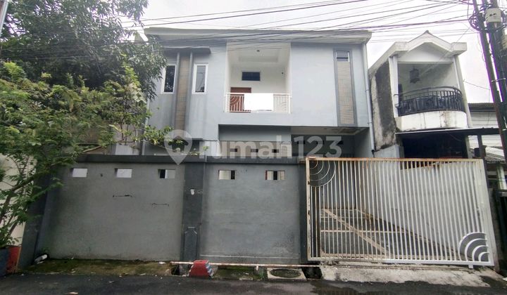 Rumah Bagus 2 Lt 8 Menit ke Citraland Mall Simpang Lima Bn 2