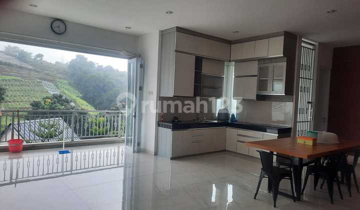 Rumah Bagus 2 Unit I-D SHM di Resor Dago Pakar, Jl. Dago Pakar Permai, Mekarsaluyu, Cimenyan, Bandung, Jawa Barat, Indonesia, 40198, Resor Dago Pakar