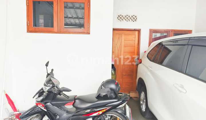 Asri House Near Jl Godean Km 8 Yogyakarta