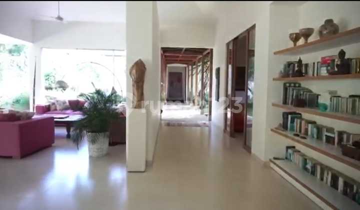 Villa for Sale in Bongan Location Villa for Sale in Bongan Location