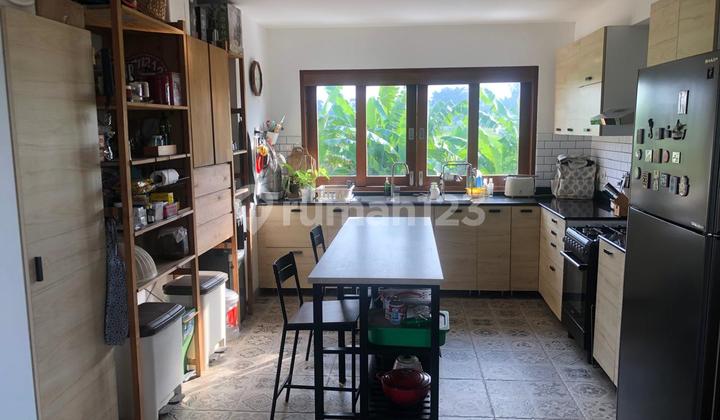 Rumah Jual Lokasi Pererenan 2