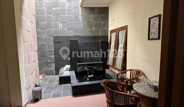 Rumah Jual Lokasi Renon 2