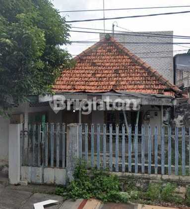 Classic House in the Center of Tuban City