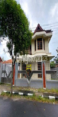 2-Storey House, Close to City Center, Shopping Areas, and Sports Facilities/Gym 2-Storey House, Close to City Center, Shopping Areas, and Sports Facilities/Gym