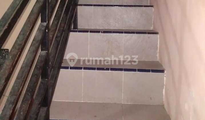 Comfortable Residence Near Tuban City Center Comfortable Residence Near Tuban City Center