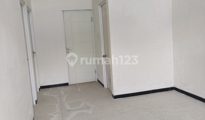 Sell La Diva Menganti House 2