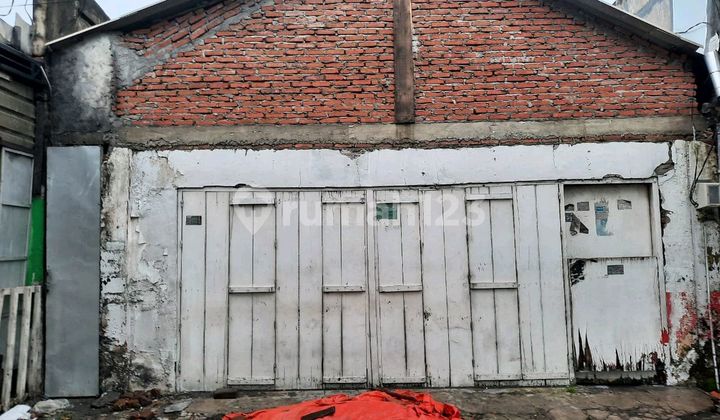 For Sale: Shop House Along Mastrip Kebraon Surabaya 1