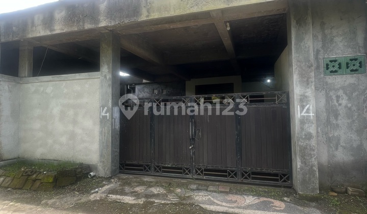 For Sale House in Legombang with Freehold Title 2