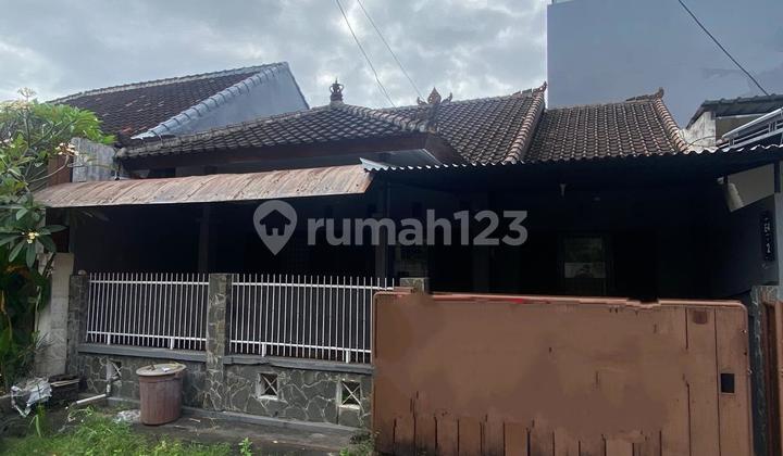 Single-story House in Taman Grya Nusa Dua With a Spacious Living Room 2