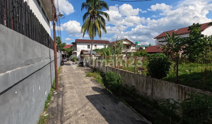 Ke Jl. Sudirman Hanya 50-An M, Tanah Dijual: SHM