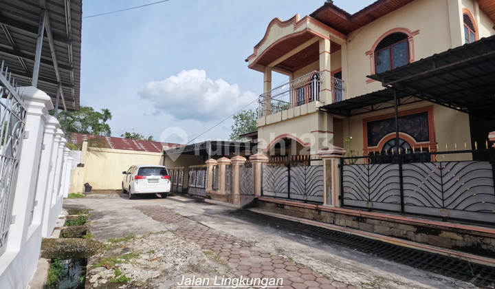 Rumah Mewah di Perum Villa Mas Utama Rumbai 2